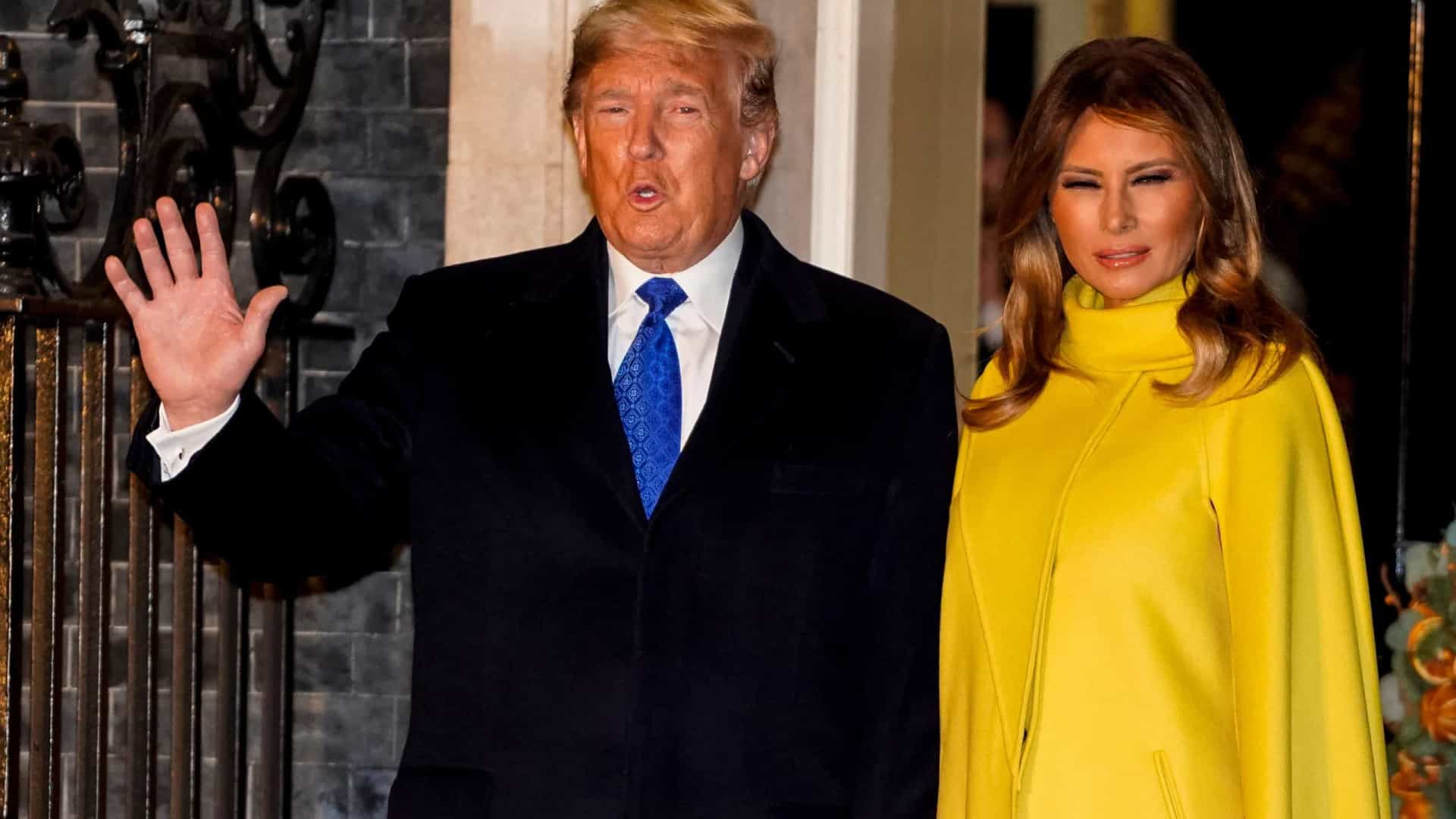 Donald Trump e a sua esposa